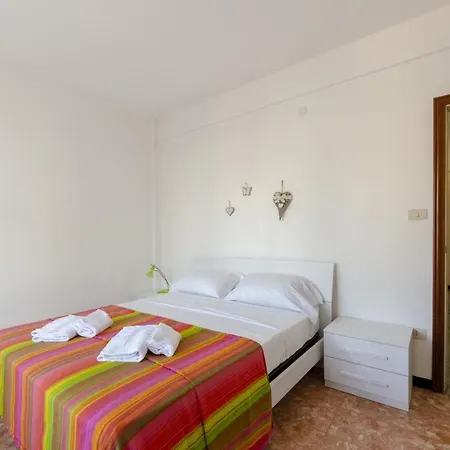 Altido Family Apt For 8 With Parking In Central Apartamento